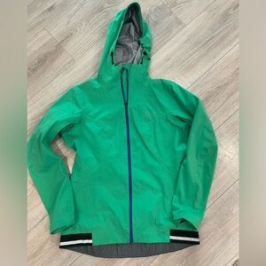 GORE Running Wear women’s size medium running jacket